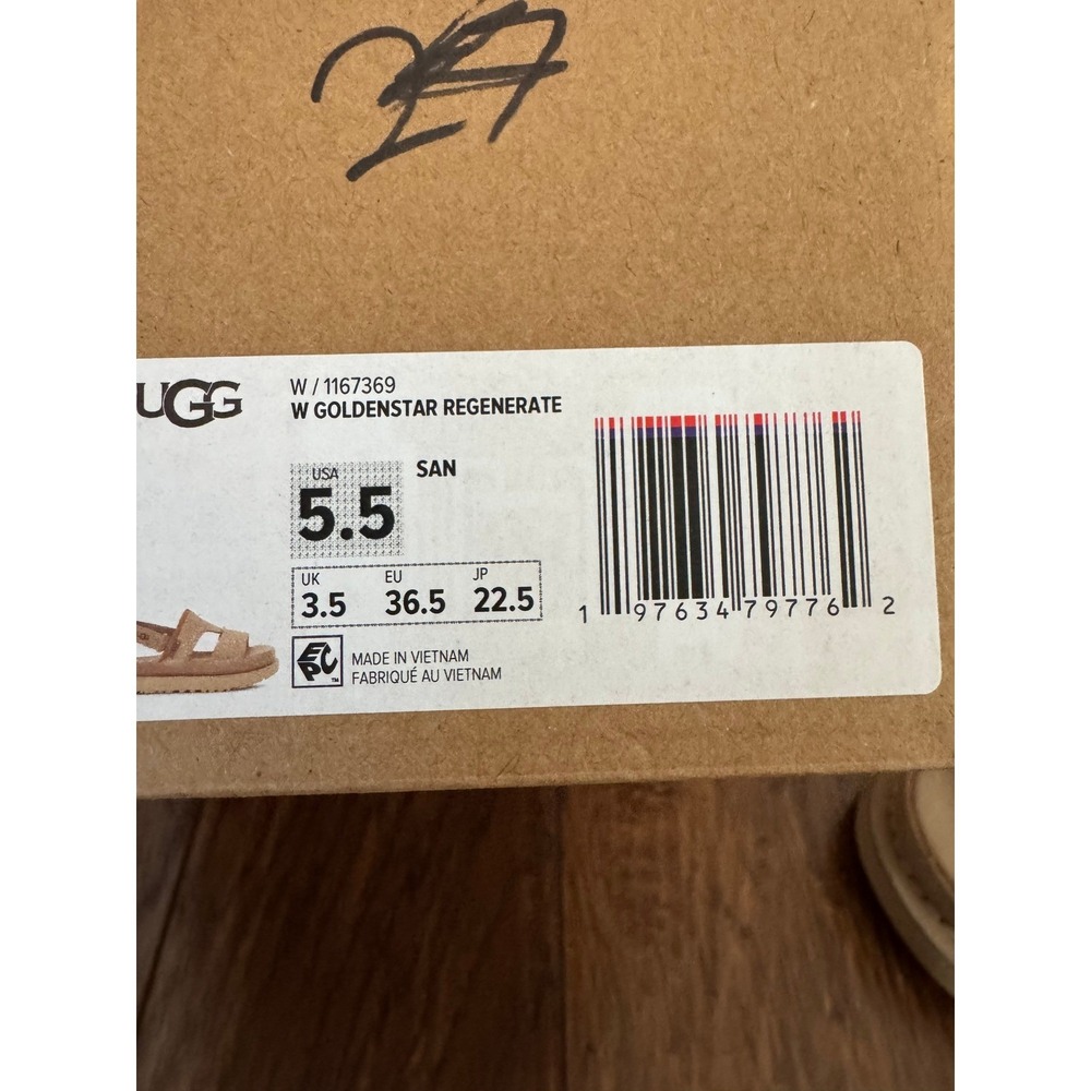 UGG Goldenstar Regenerate Slingback Sandal,‎ women size 5.5, new with box - Picture 6 of 6